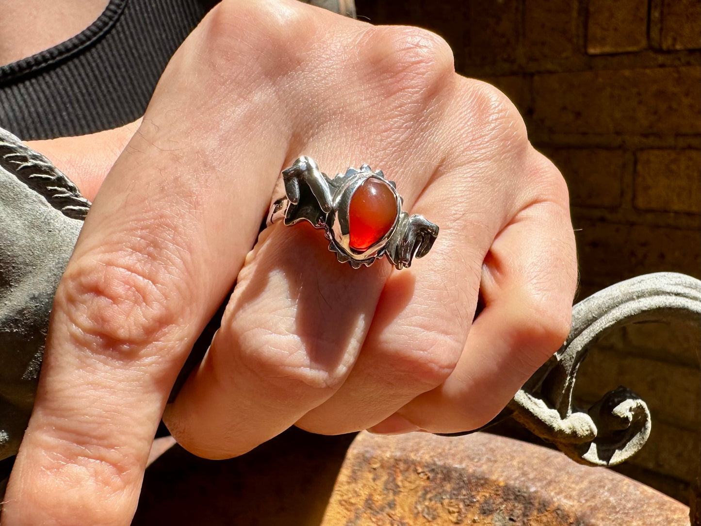Tooth and chains ring